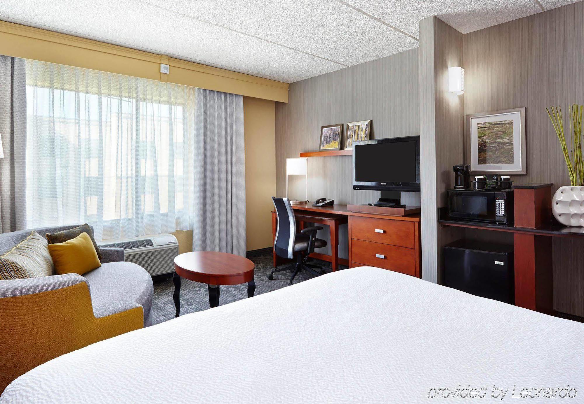 Courtyard Phoenix North / Happy Valley Экстерьер фото